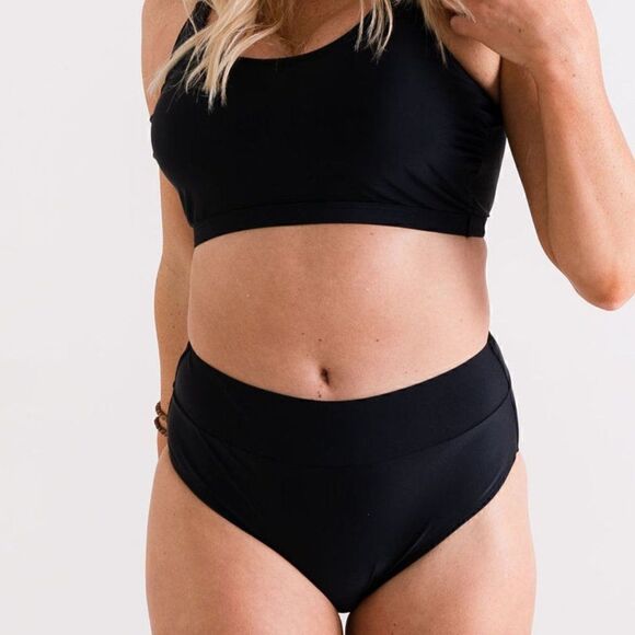 NWT XXL - Midrise Full Coverage Briefs Bikini Swim Bottom in Black - Picture 12 of 12